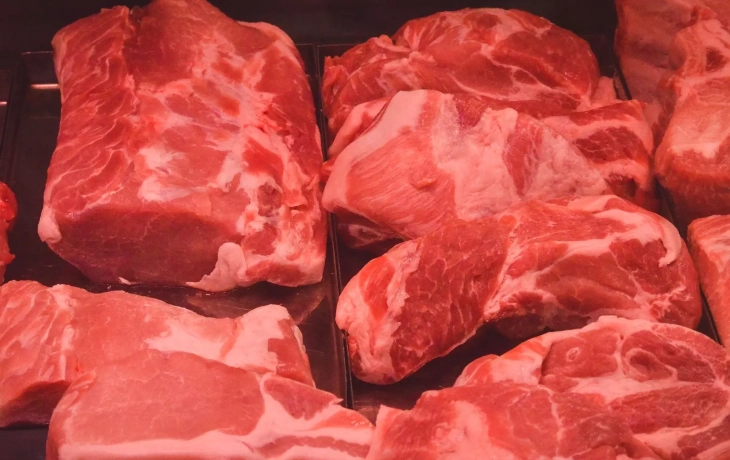 Тюменские депутаты предлагают запретить «шприцевание» мясных продуктов