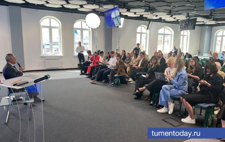 Пресс-конференцию губернатора Тюменской области покажут по телевизору