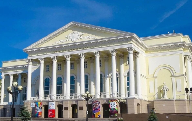 В тюменском правительстве прокомментировали скандал в Тюменском драмтеатре В тюменском правительстве прокомментировали скандал в Тюменском драмтеатре