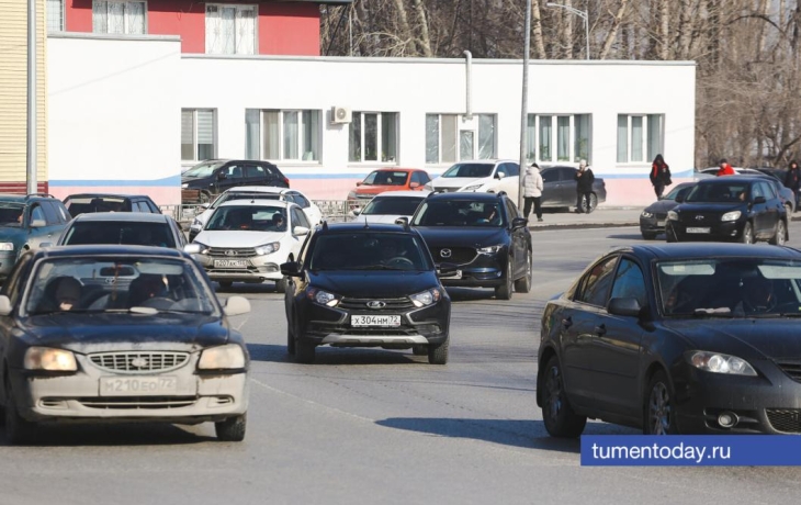 Патрульные машины будут выявлять в центре Тюмени автонарушителей Патрульные машины будут выявлять в центре Тюмени автонарушителей