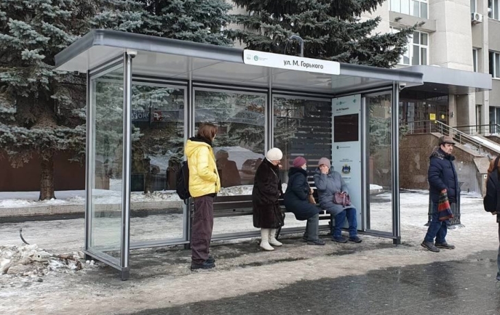 В центре Тюмени установили две новые умные остановки