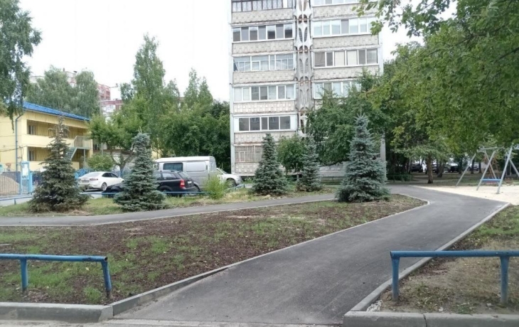 В Тюмени продолжается благоустройство дворовых территорий