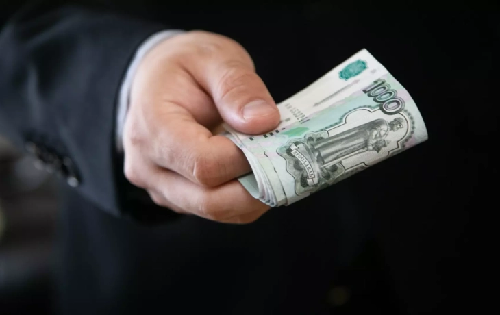 В Тюмени за взятку задержали силовика