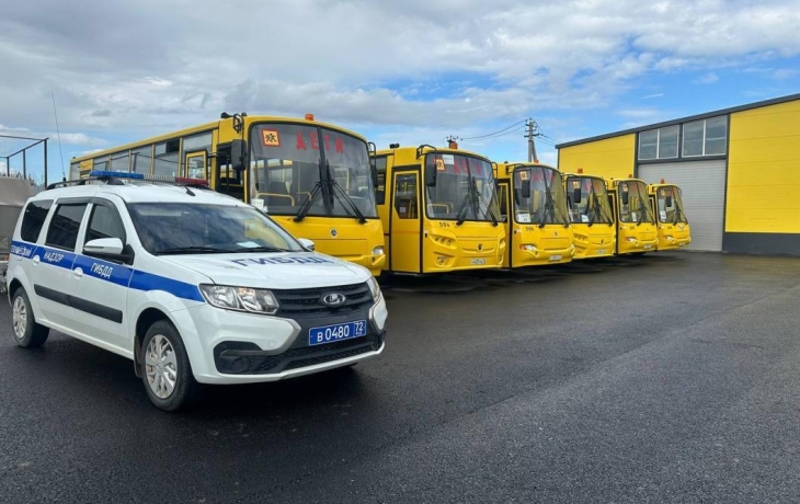 На тюменских дорогах проверяют школьные автобусы