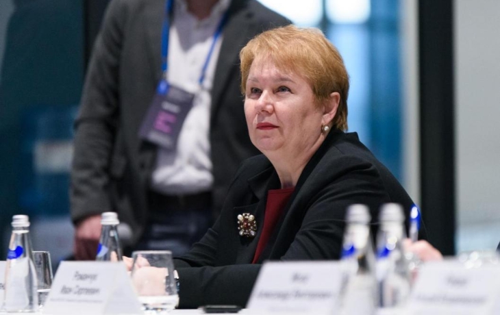 Вероника Ефремова возглавила департамент труда и занятости населения Тюменской области Вероника Ефремова возглавила департамент труда и занятости населения Тюменской области