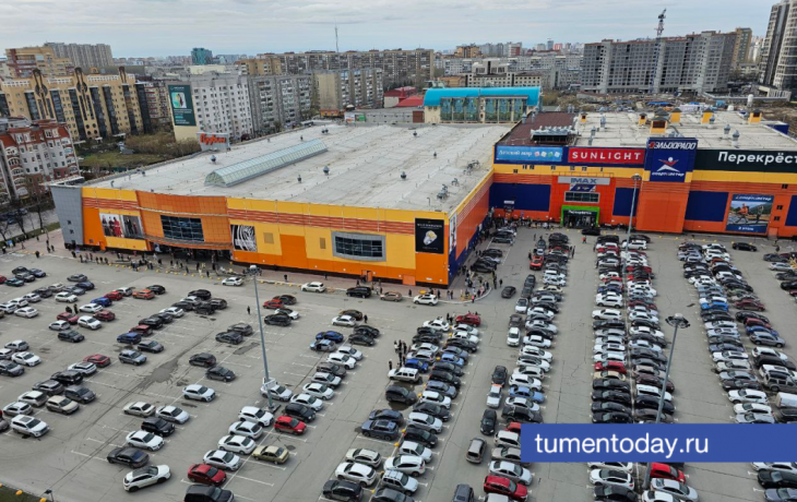 В Тюмени эвакуировали посетителей ТЦ «Гудвин»