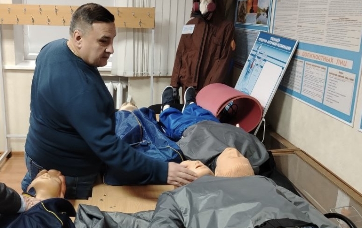 Ветеран СВО познакомился с работой тюменских спасателей