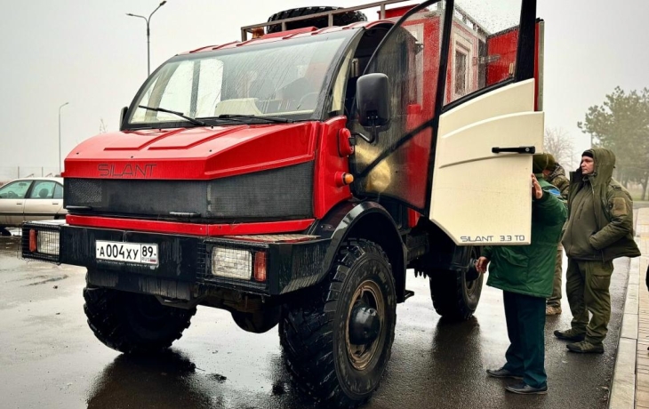 Спецтехнику для тушения лесных пожаров из ЯНАО передали в ДНР