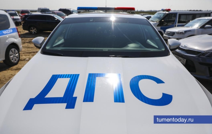 Дорожное движение на улице Монтажников в Тюмени открыто после вечернего ДТП Дорожное движение на улице Монтажников в Тюмени открыто после вечернего ДТП