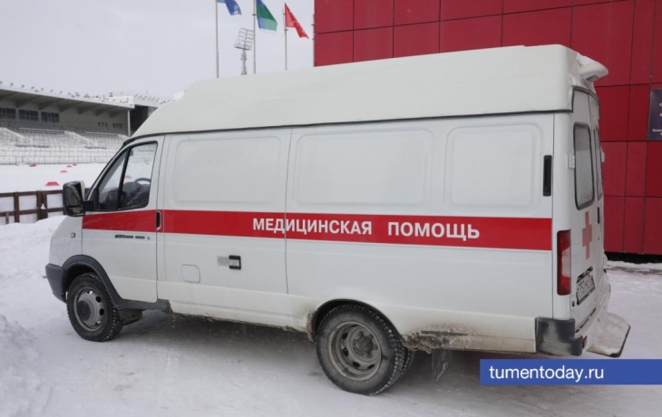 В Тюмени ребенок ради шутки вызвал скорую помощь дедушке