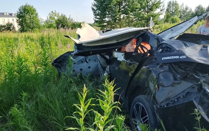 В ДТП под Тюменью погибли два брата В ДТП под Тюменью погибли два брата