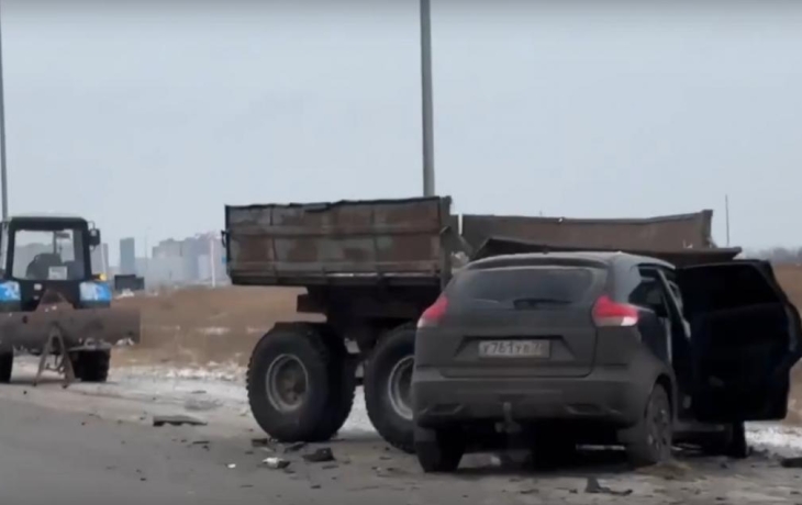 Две женщины пострадали в ДТП с трактором на въезде в Тюмень