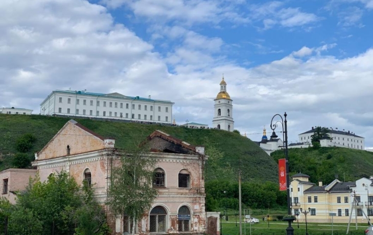 В Тобольске продолжается восстановление исторического здания В Тобольске продолжается восстановление исторического здания