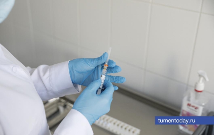 Вакцину от гриппа поставили почти 600 тысяч человек в Тюменской области Вакцину от гриппа поставили почти 600 тысяч человек в Тюменской области