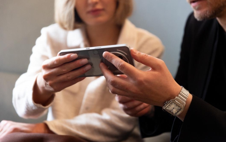 Тюменцы старше 55 лет увлеклись нейросетями