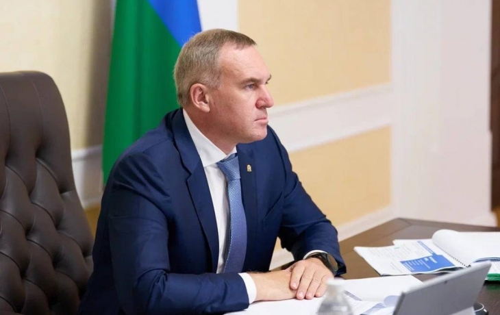 Руслан Кухарук поручил чиновникам Югры перевести рабочее общение в мессенджер MAX
