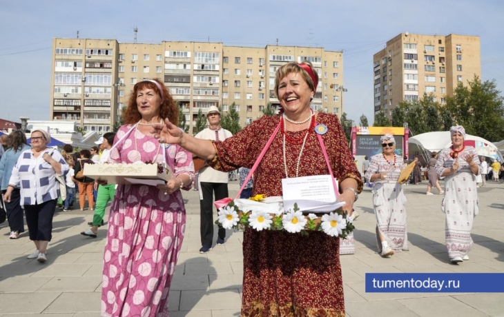 Праздник урожая «Дары земли Тюменской» прошел в столице региона