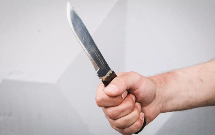 Тюменец зарезал знакомого в подъезде