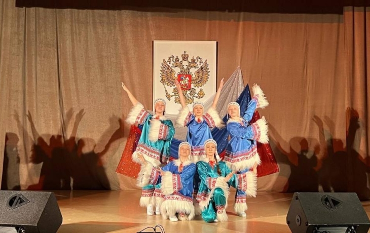 В «Орфее» тюменские творческие коллективы отметили День народного единства