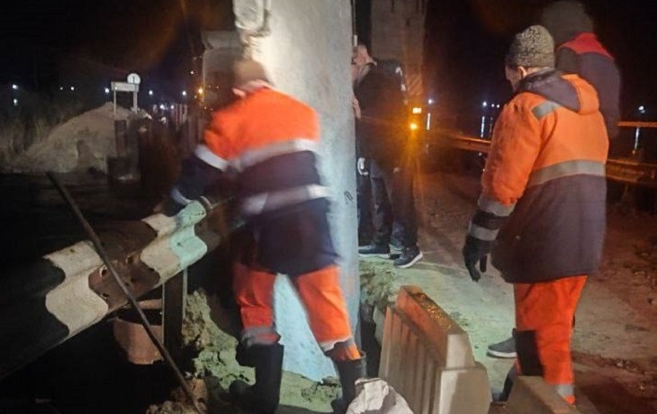 В Казанском районе перекрыли движение на подтопленной паводком дороге В Казанском районе перекрыли движение на подтопленной паводком дороге