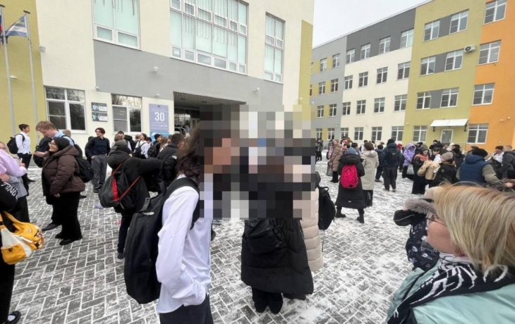 В школе № 30 в Тюмени ложно сработала пожарная сигнализация В школе № 30 в Тюмени ложно сработала пожарная сигнализация