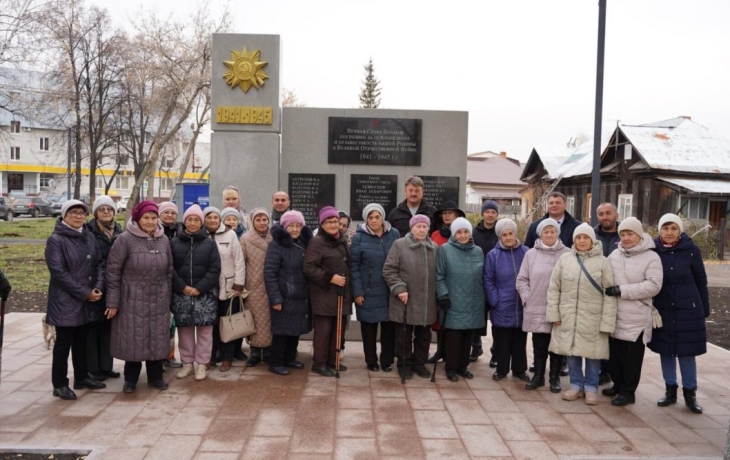 В Тюмени озеленили территорию и отреставрировали памятный знак В Тюмени озеленили территорию и отреставрировали памятный знак