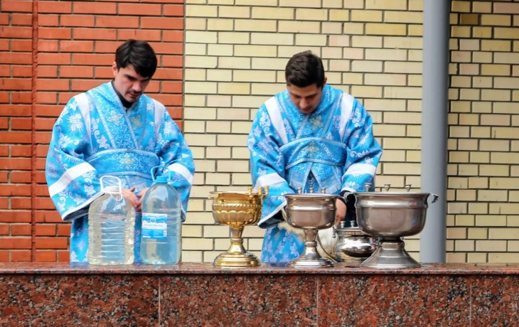 Где набрать святой воды на Крещение в Тюменской области?