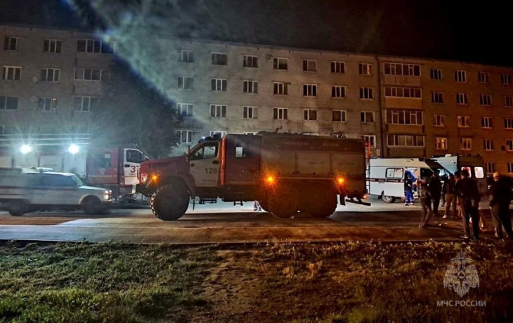 На пожаре в Тобольске пострадали два человека
