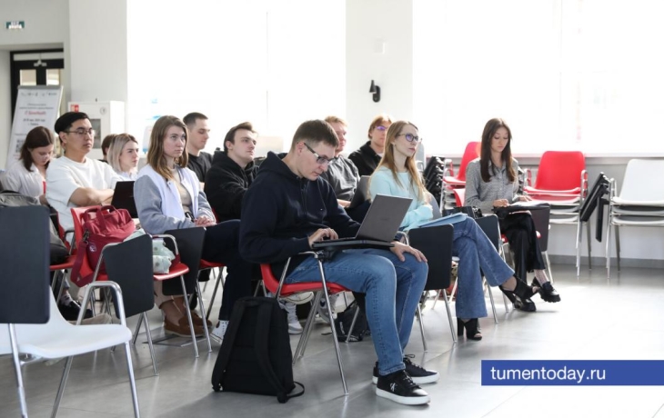 В Тюменской области утвердили правила субсидий для молодежных учреждений