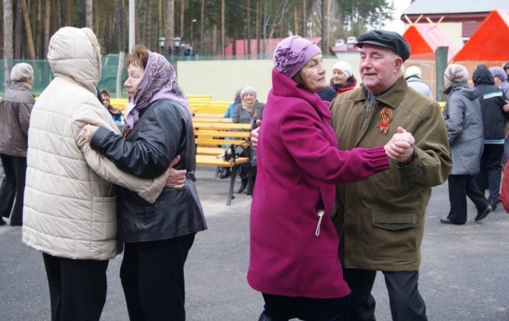 Порядка 200 тюменских ветеранов Великой Отечественной войны оздоровятся в центре «Красная гвоздика» Порядка 200 тюменских ветеранов Великой Отечественной войны оздоровятся в центре «Красная гвоздика»