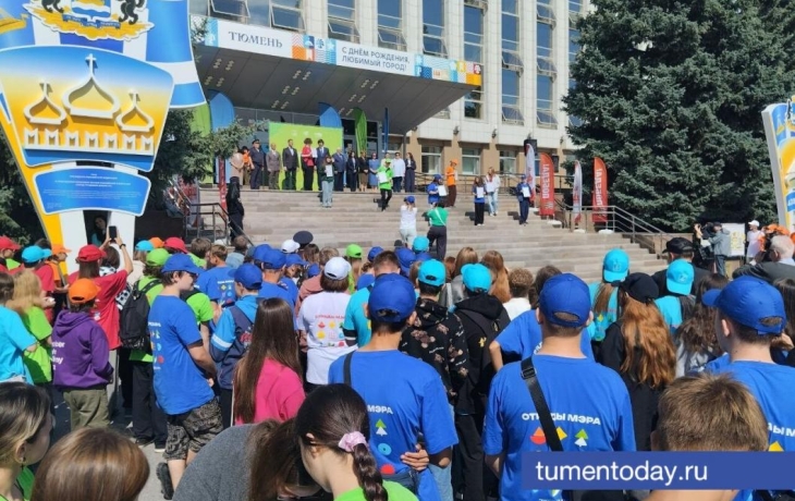«Отряды мэра» в Тюмени завершили трудовое лето