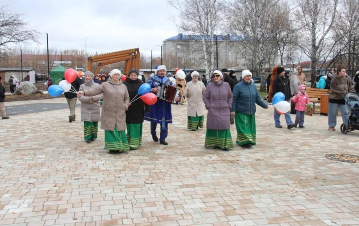 В селе Ишимского округа открылся новый сквер