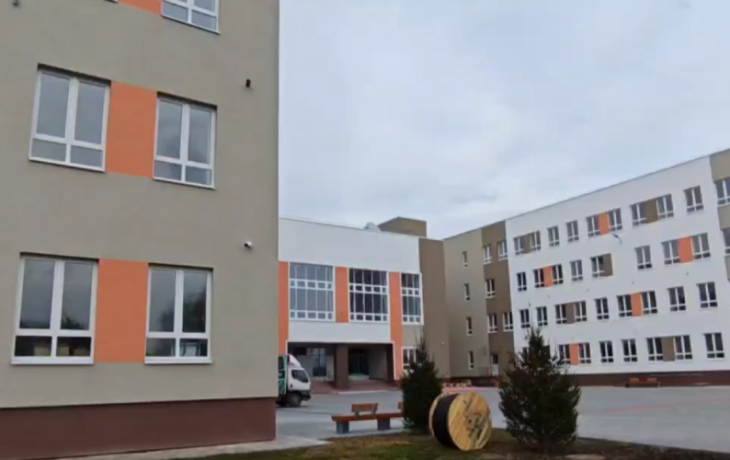 В Мальково продолжается строительство школы на 1101 учебное место