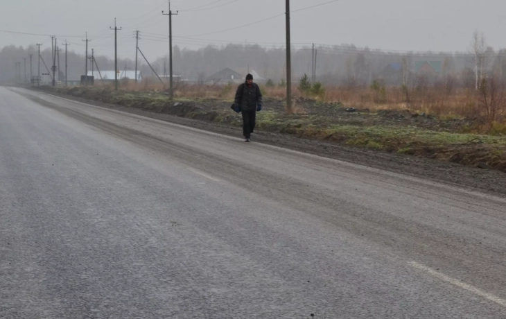 Тюменских чиновников заставят обустроить в городе тротуары